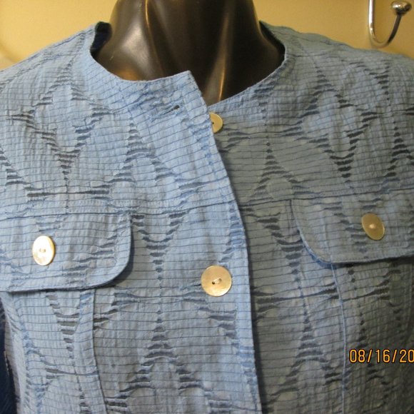 ALFRED DUNNER BLOUSE/NWOT/SIZE 8/RAYON/NYLON - Picture 3 of 5